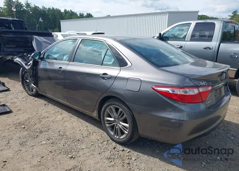 2016 Toyota Camry Se z USA, uszkodzony, nr VIN 4T1BF1FK0GU564316